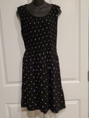 croft & barrow Black With White Medallion Pattern Sleeveless Smocked Dress SZ L